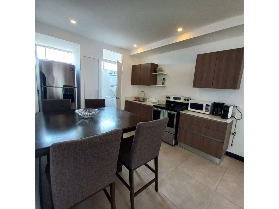 Alquiler apartamento 2 habitaciones en Rohrmoser