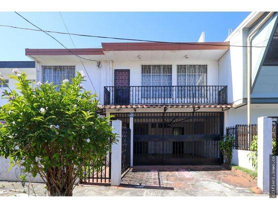 Casa en Mata Redonda