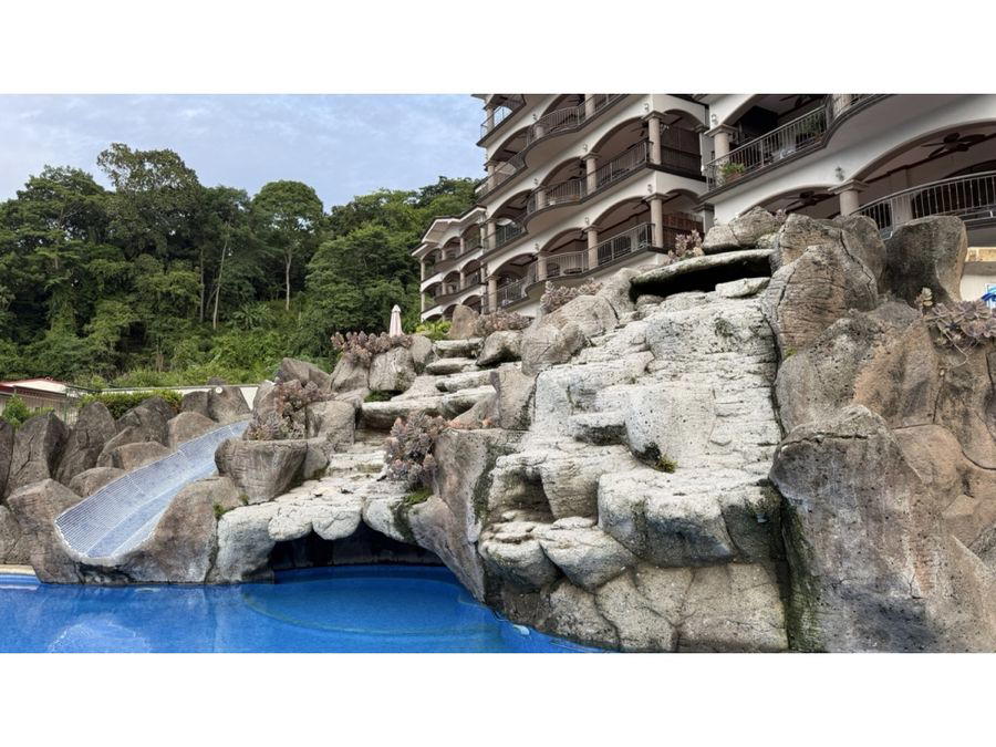 Apartamento en Altos de Leonamar