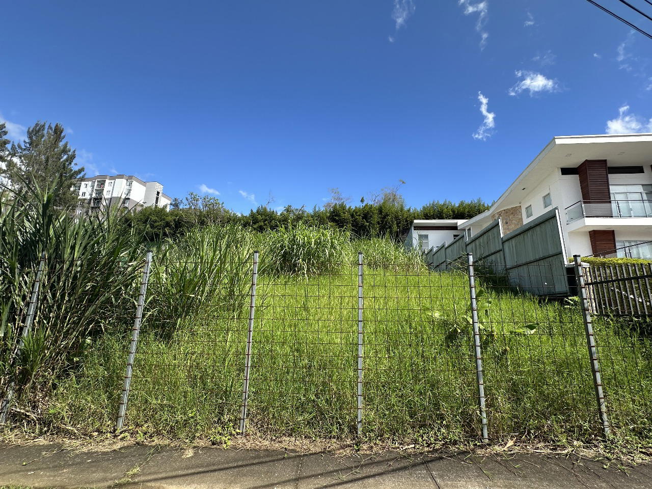 Terreno en Curridabat