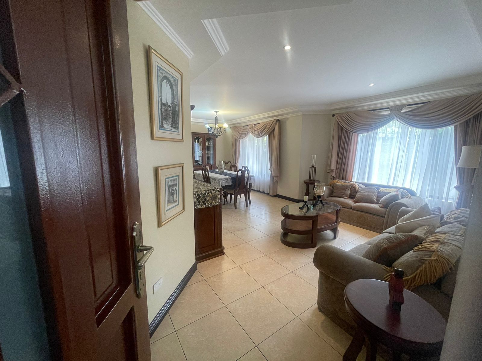 Propiedad en Curridabat