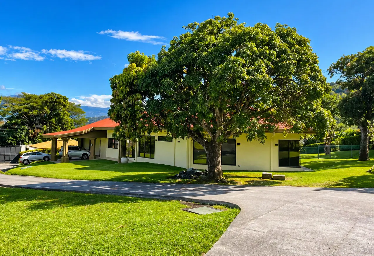 House at Santa Ana