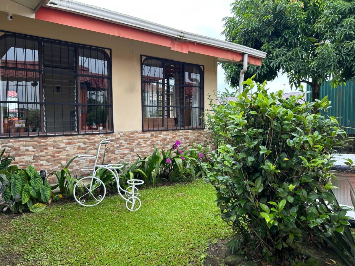 House at Guápiles