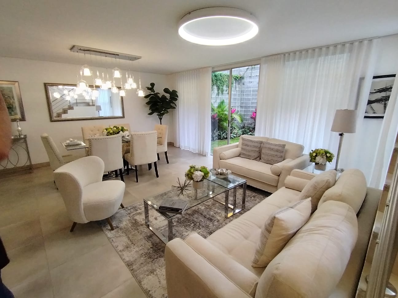 Propiedad en Curridabat