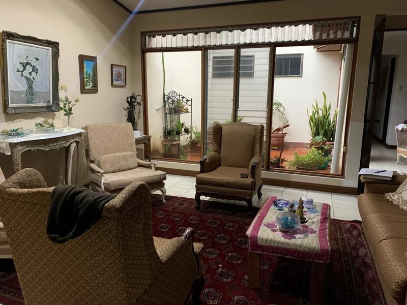 Propiedad en Curridabat