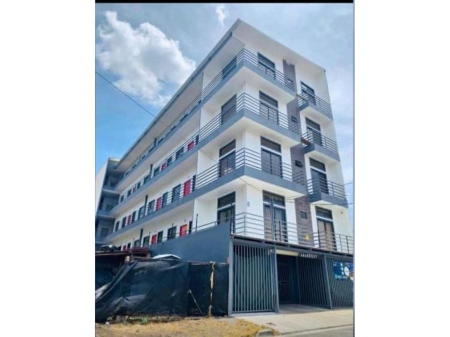 Apartment at Pavas