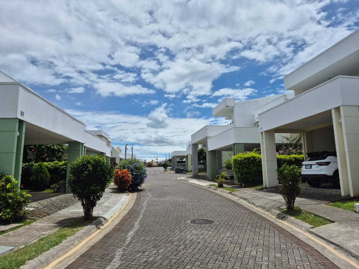 Casa en Condominio Interamericana