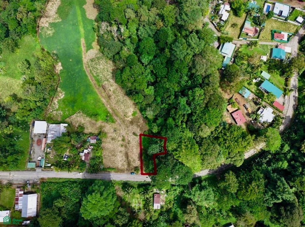 Terreno en Bratsi