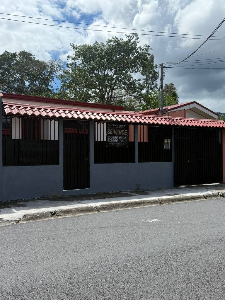 House at Turrialba