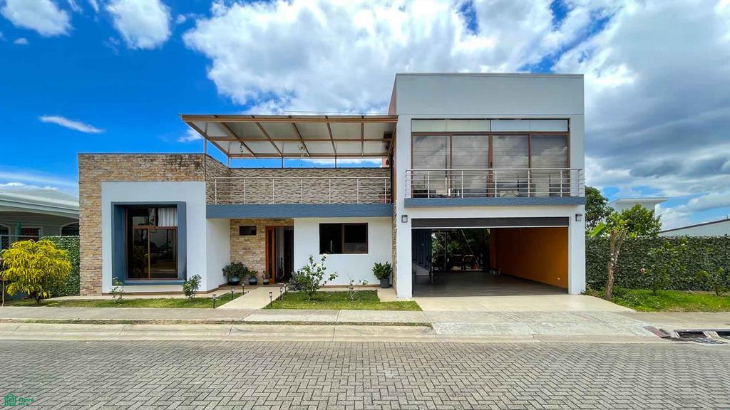 House at Condominio Montezuma