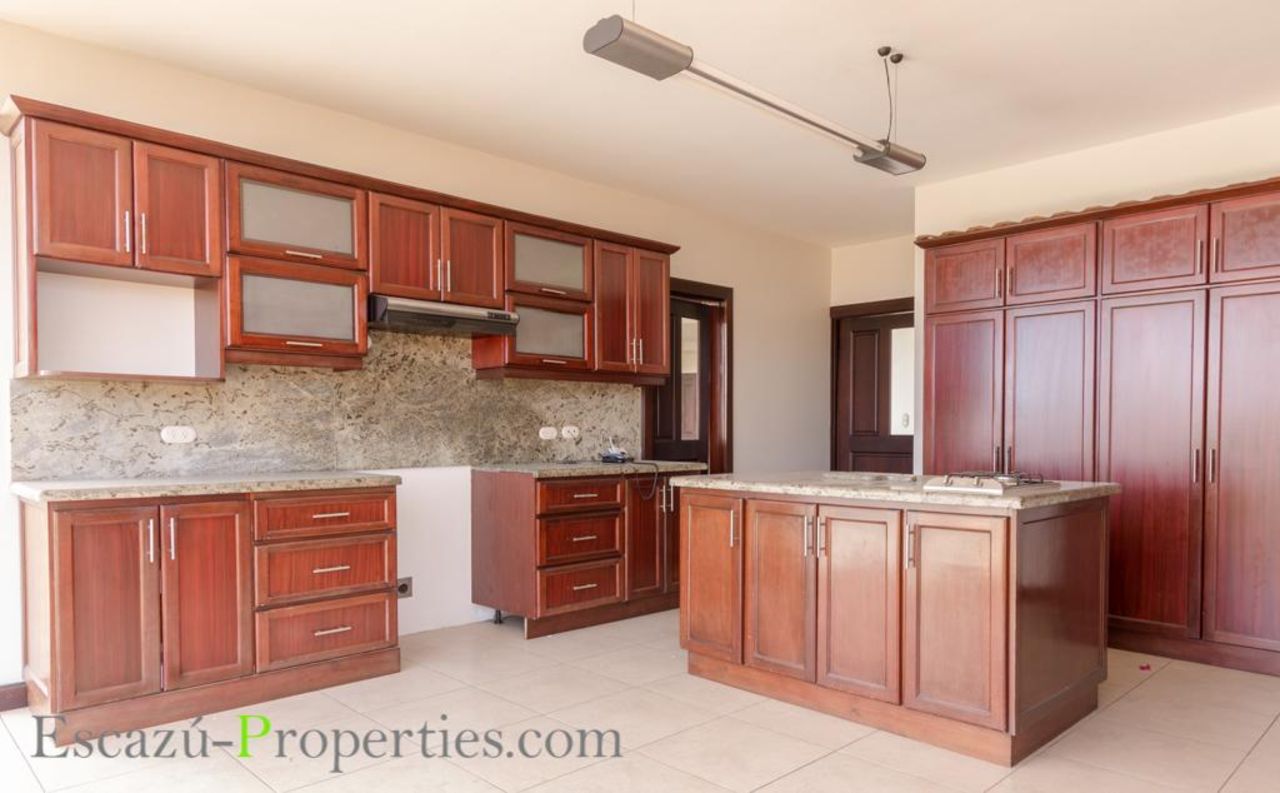 Property at Escazú
