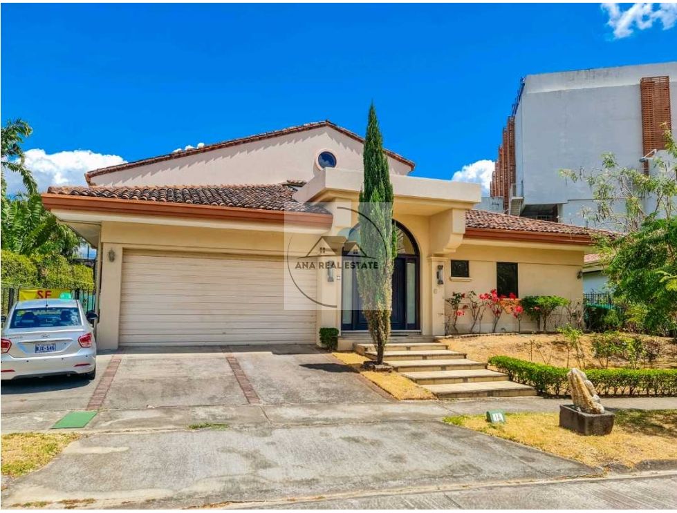 Casa en Santa Ana