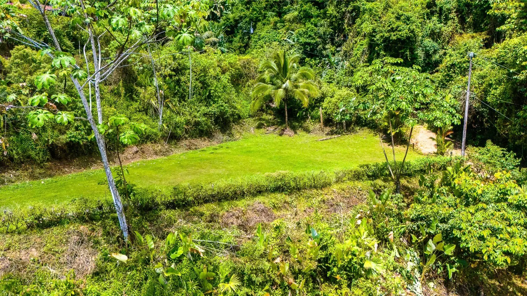 Land at Puerto Cortés