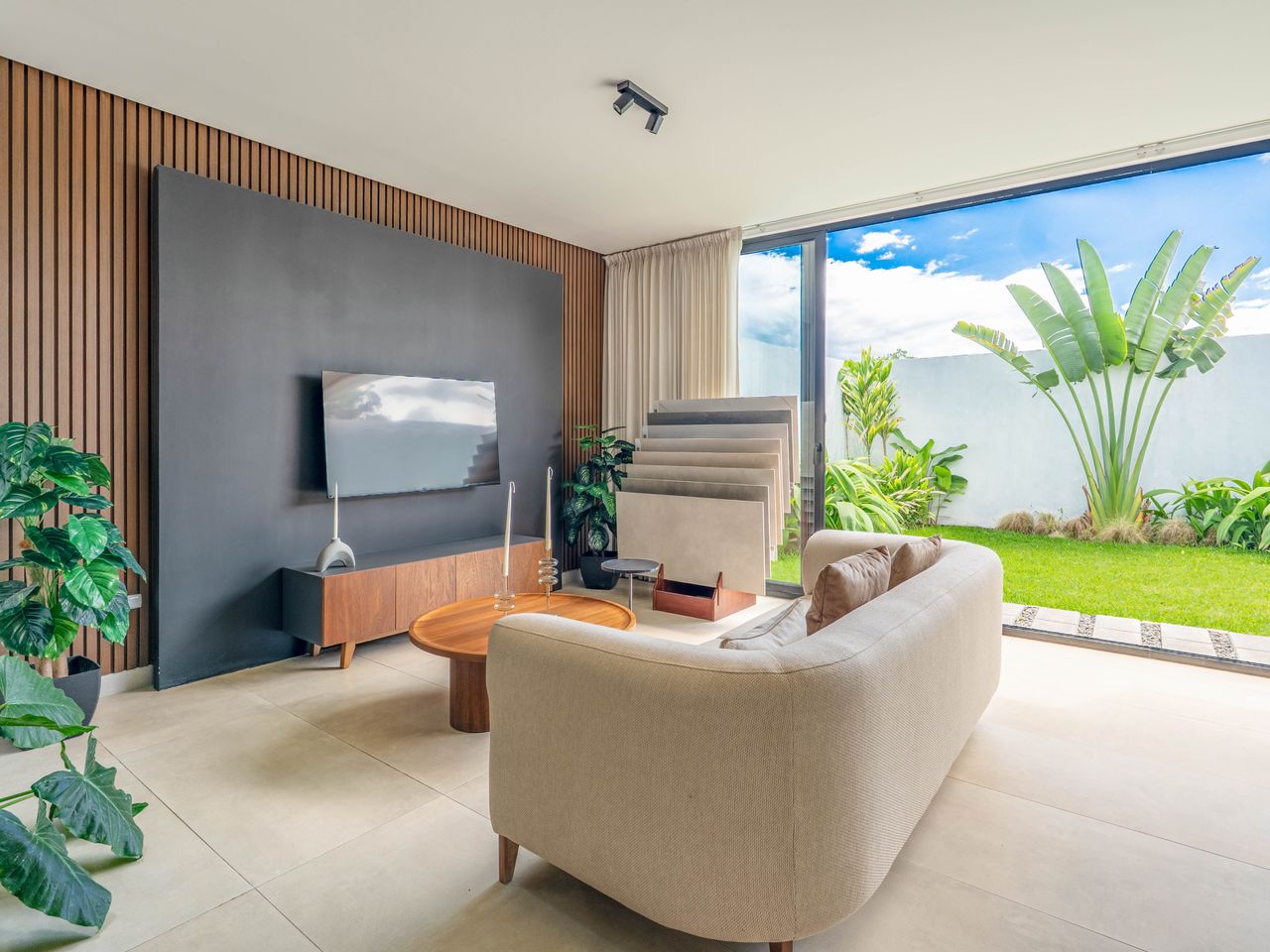 Propiedad en Condominio Ilios Guachipelín