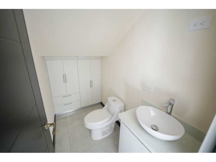 Casa para estrenar de 3 Habitaciones en Tres Ríos