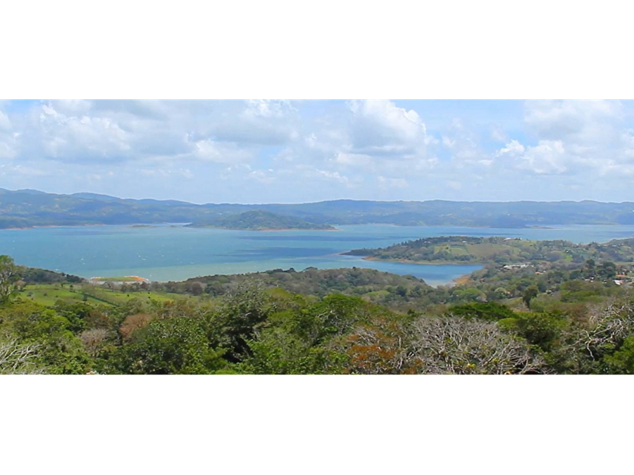 Land at Tárcoles