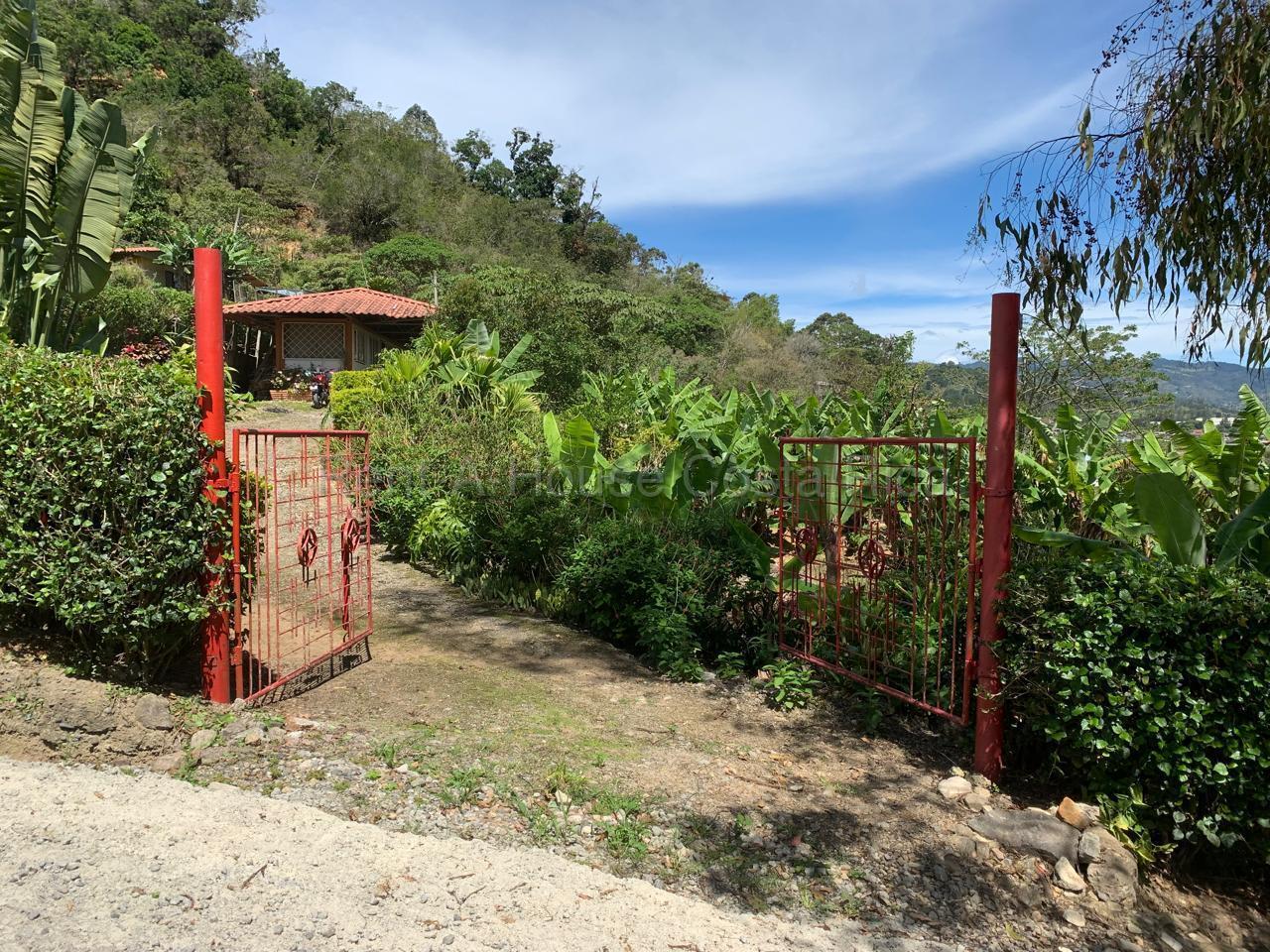 Propiedad en Aguacaliente