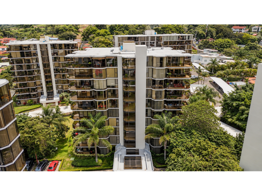 Apartamento en Condominio Altos de Marbella