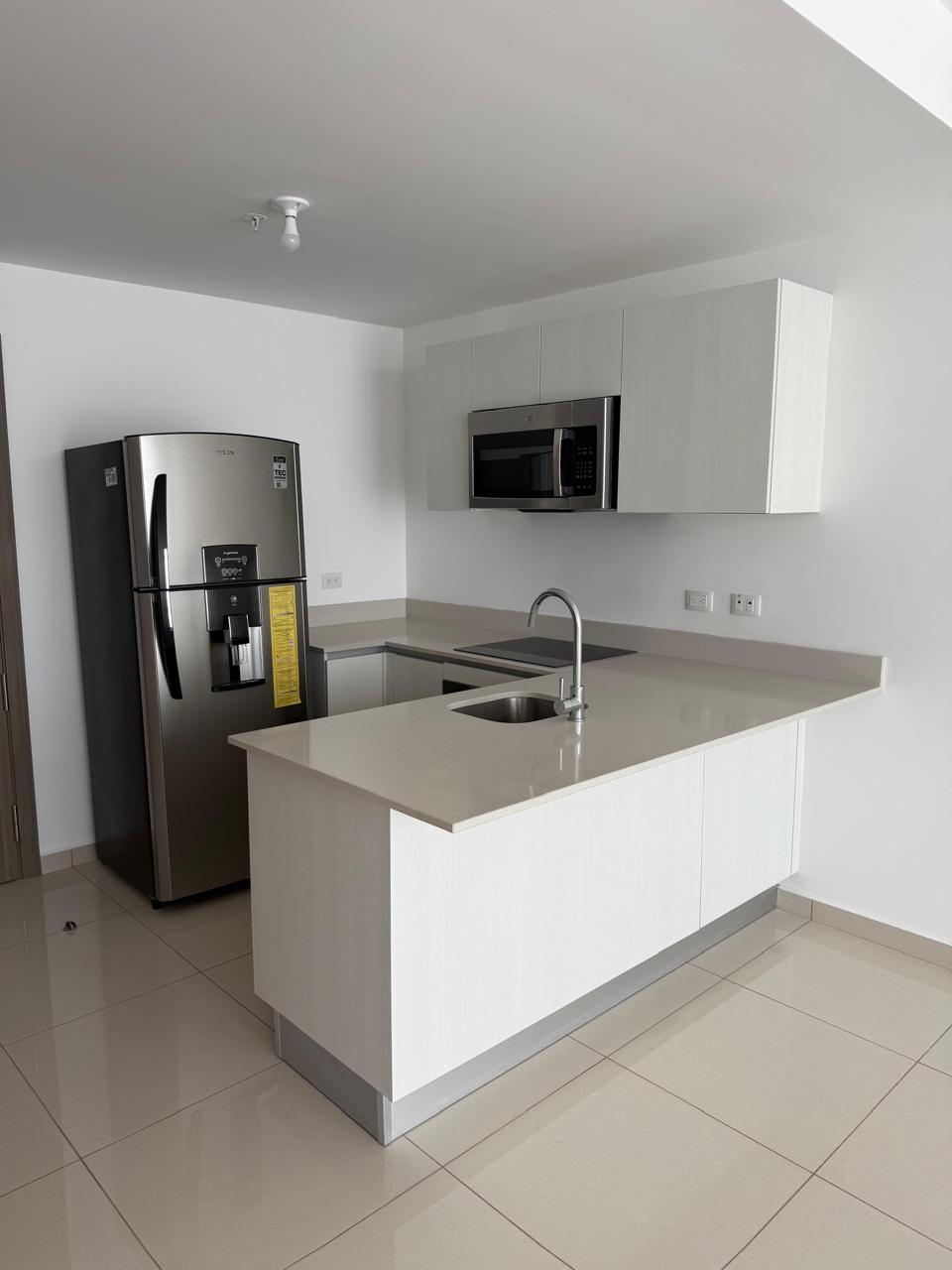 Apartamento en Cinco Esquinas