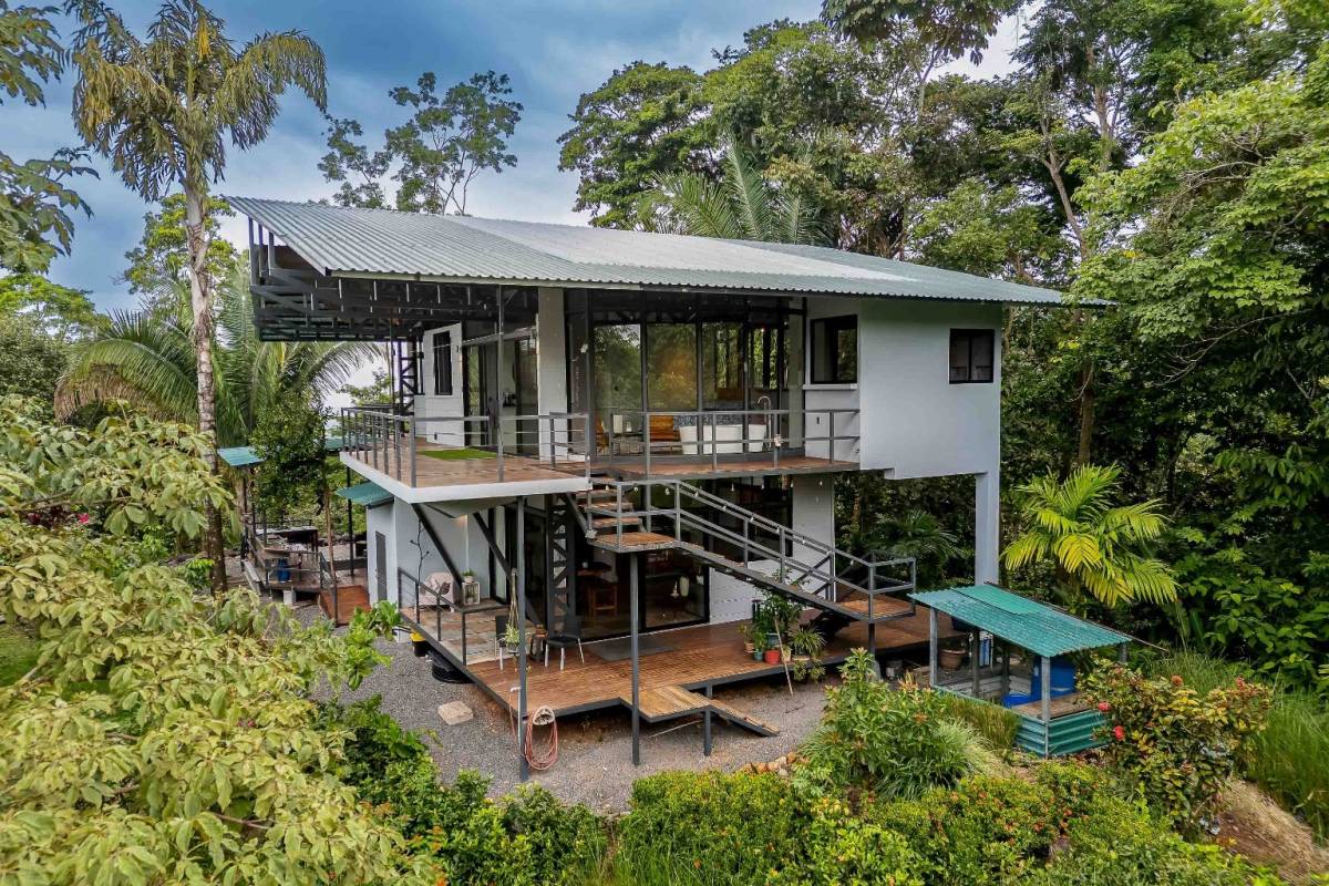 House at Manuel Antonio