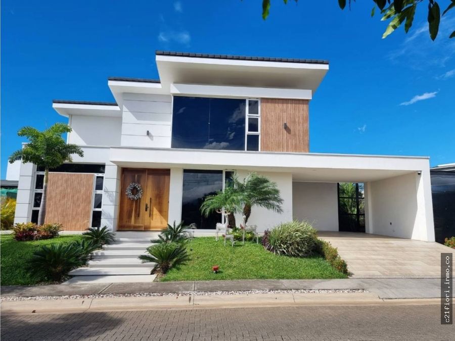 Casa en Condominio Montezuma