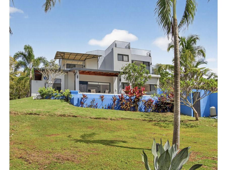 House at Cuajiniquil