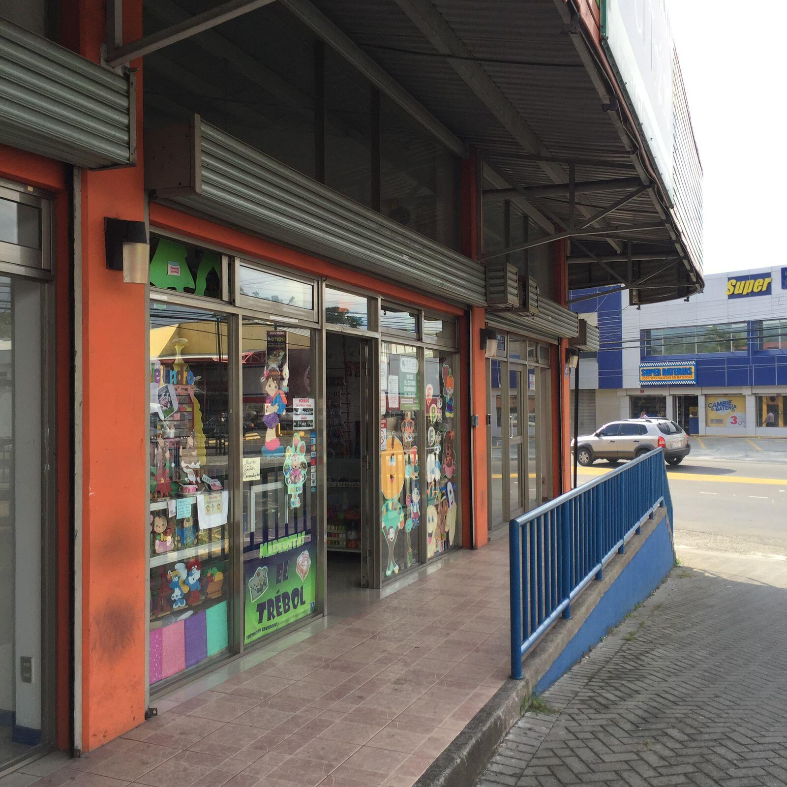 Commercial at Desamparados