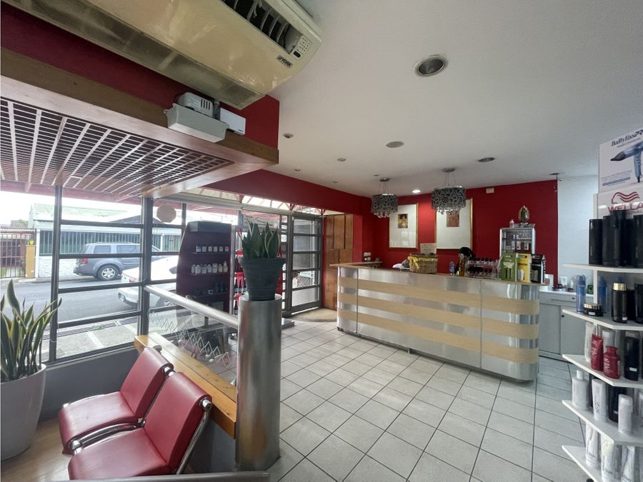 Comercial en San Pedro