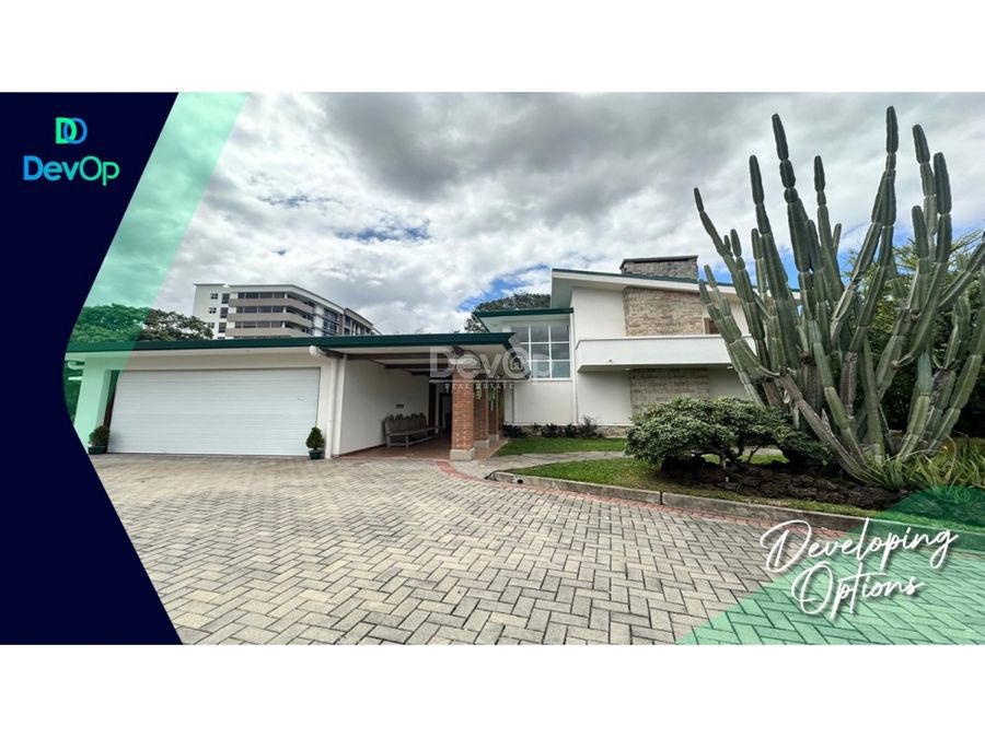 House at Escazú
