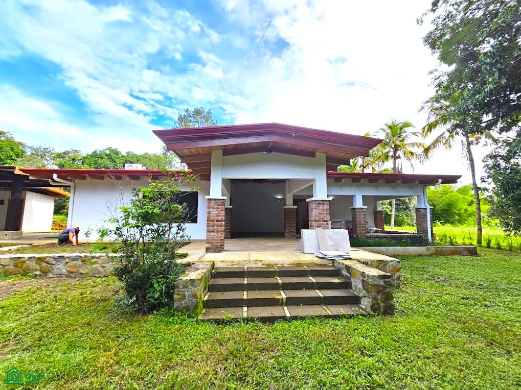 House at Atenas