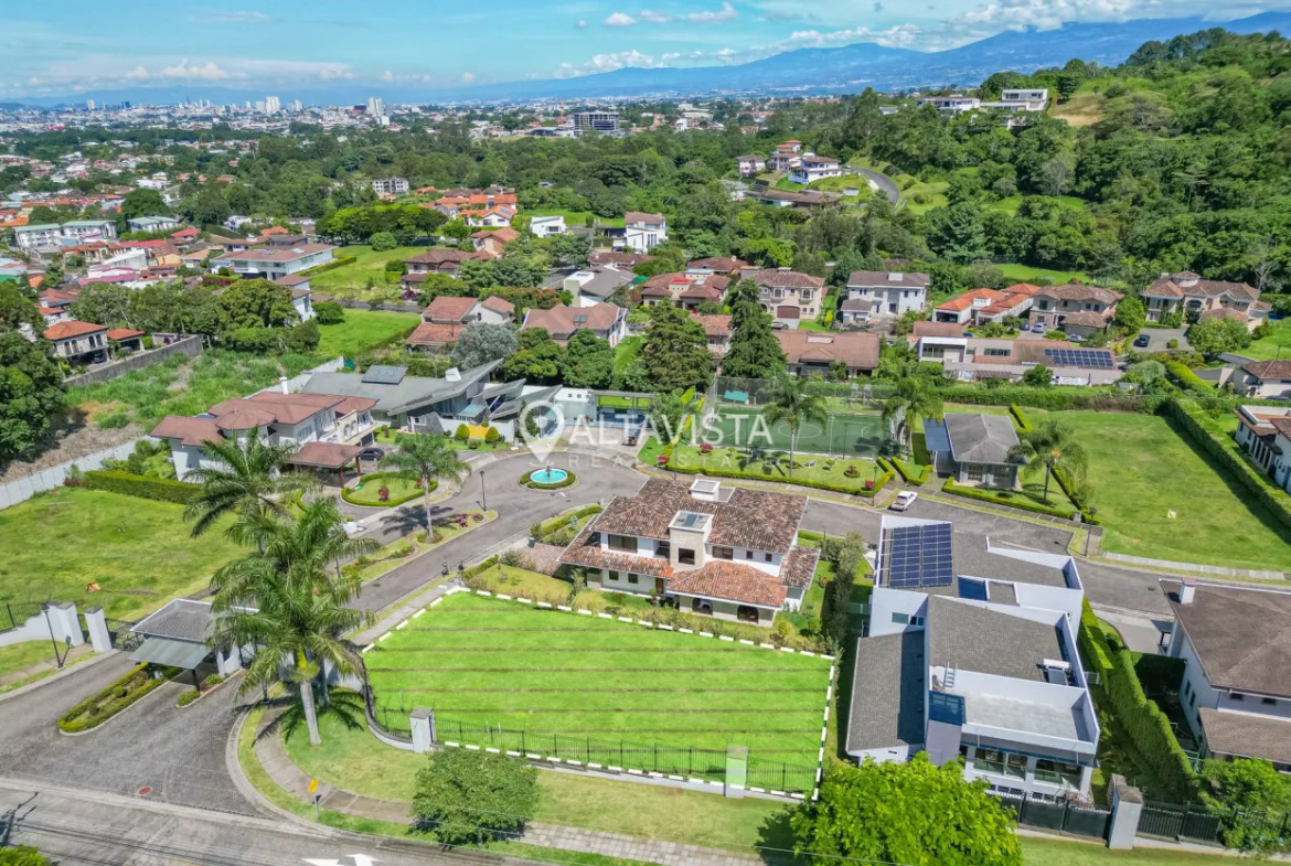 Terreno en Curridabat