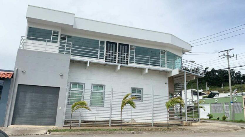 Apartamento en Patio de Agua