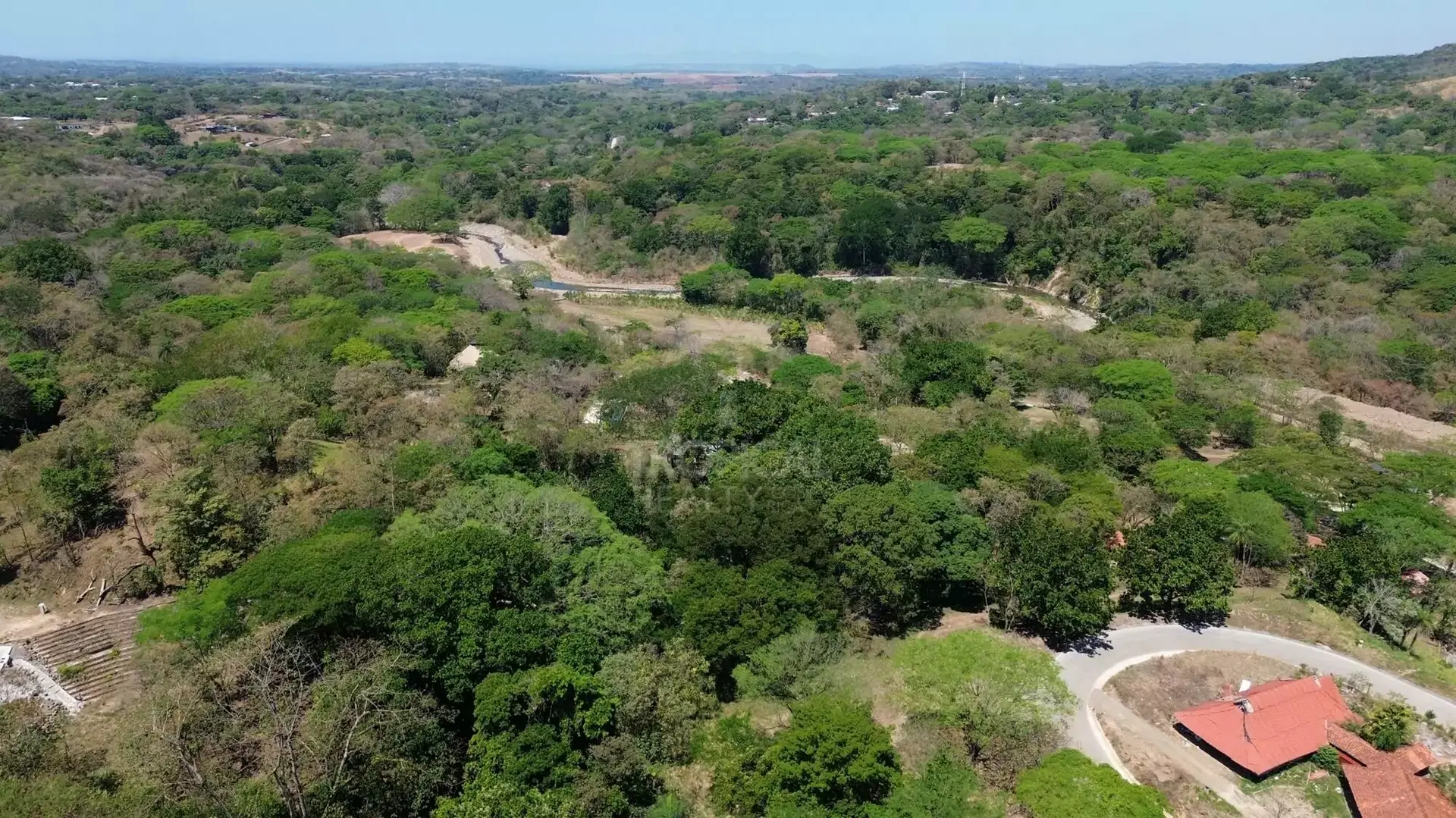 Propiedad en Desmonte
