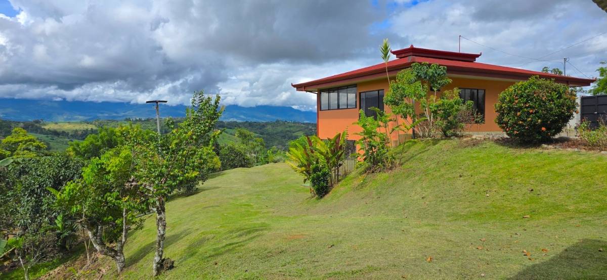 Casa en San Isidro del General