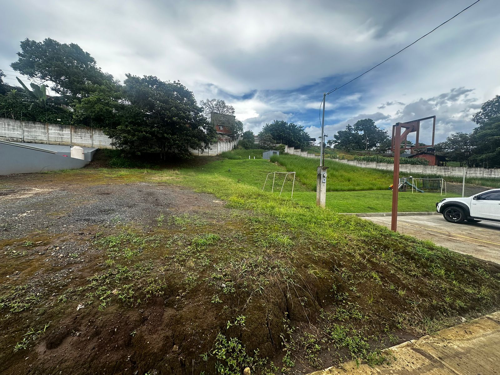 Terreno en Condominio Los Olivos