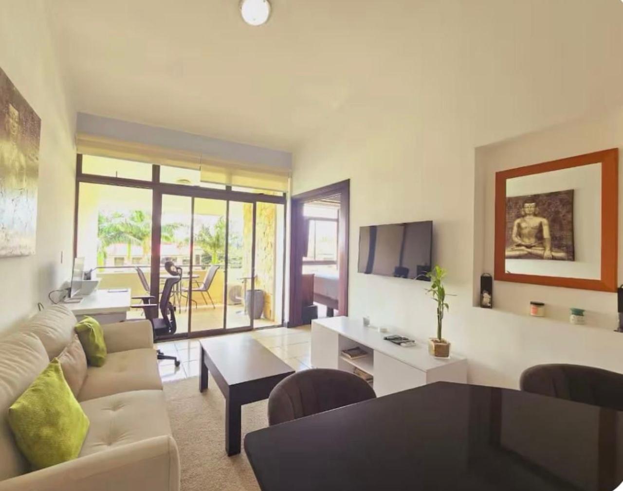 Propiedad en Avalon Country Club