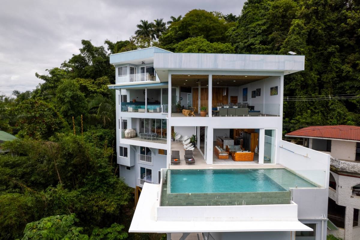 House at Manuel Antonio
