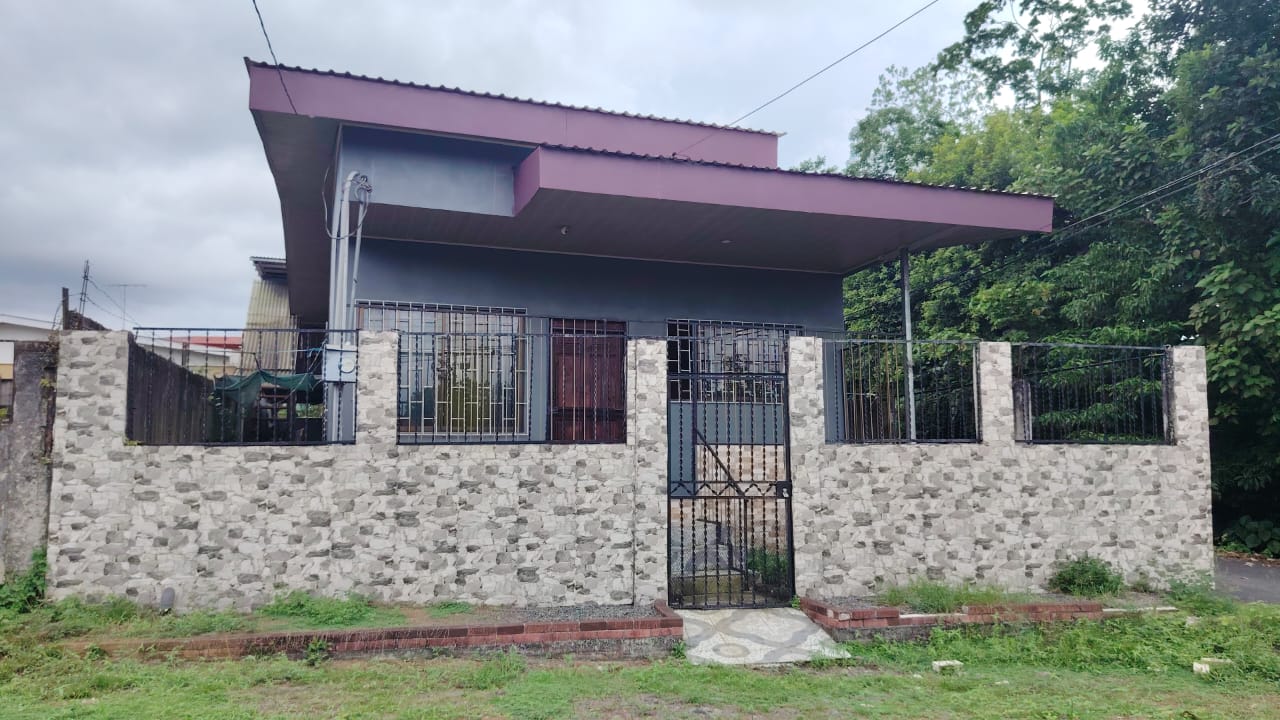 House at Siquirres