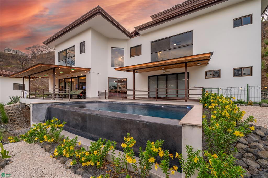 Casa en Coco Bay Estates