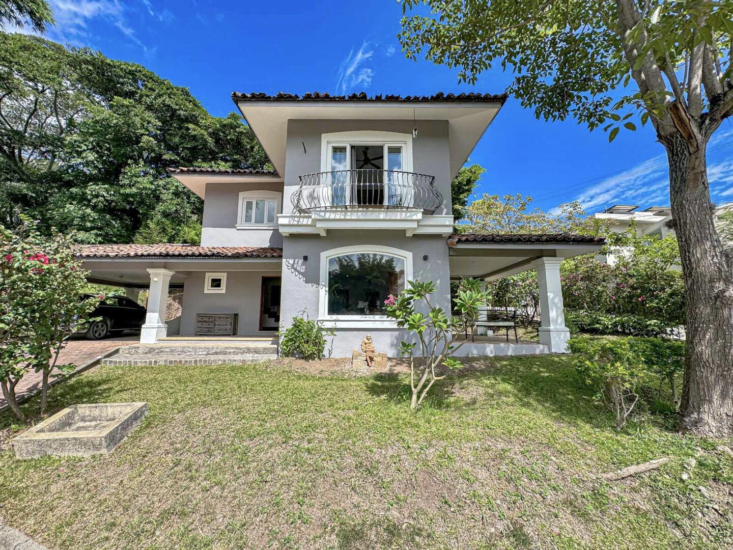 House at Escazú