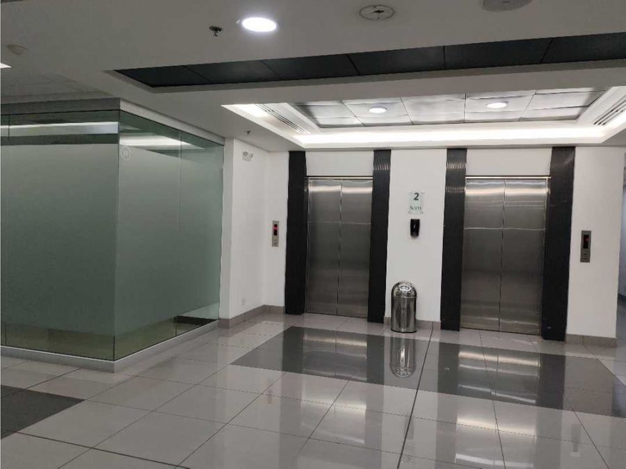 Oficina en Santa Ana