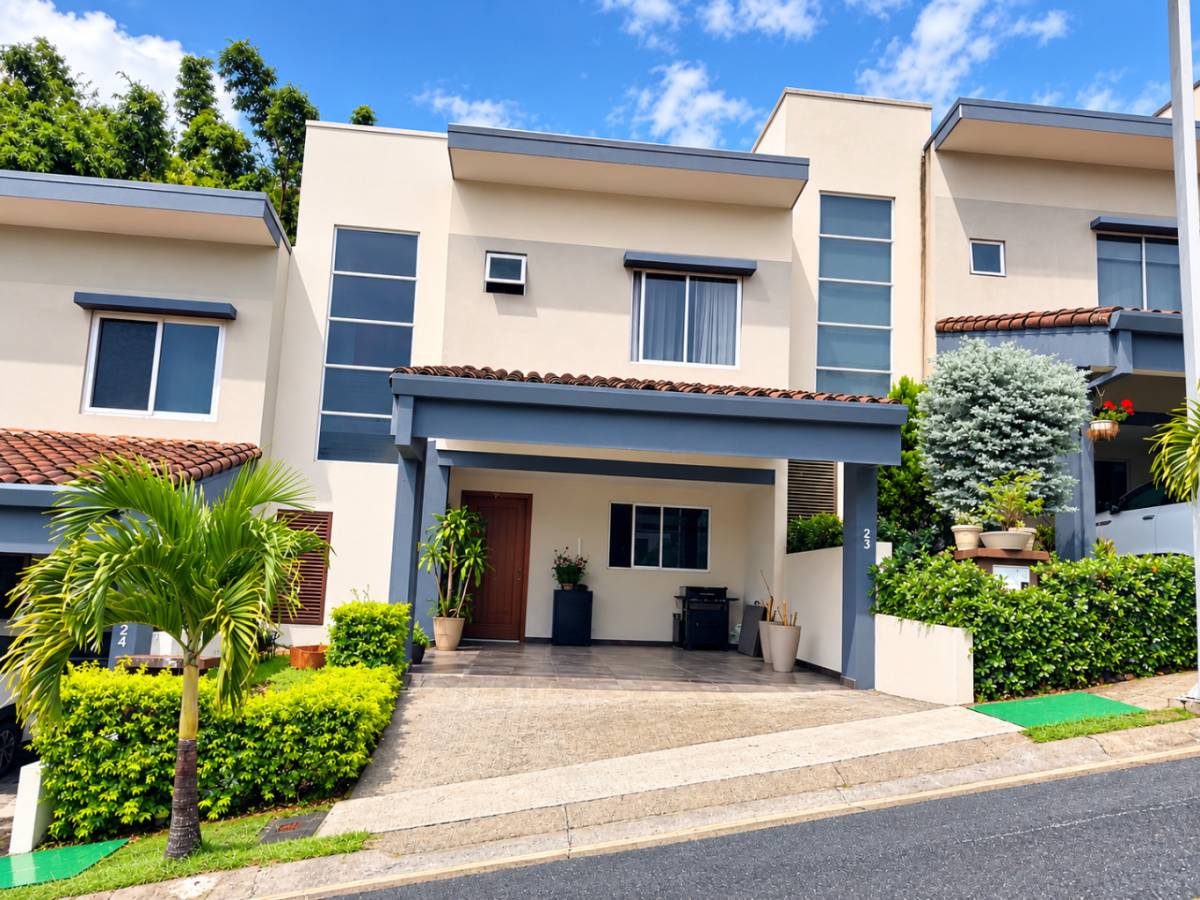 Propiedad en Condominio Villa Real