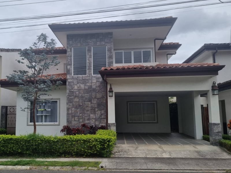 Propiedad en El Tejar