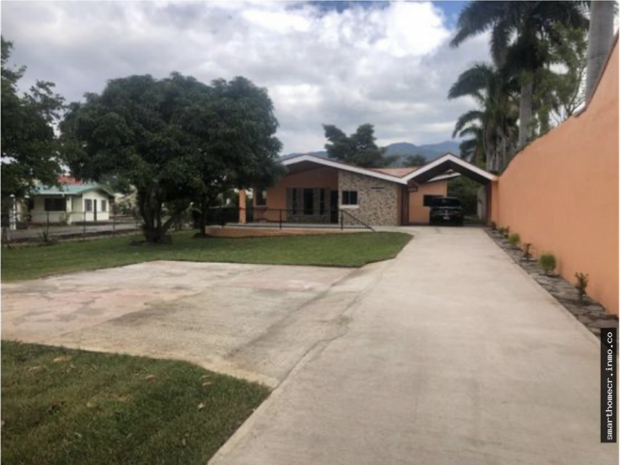 Casa en Rio Oro