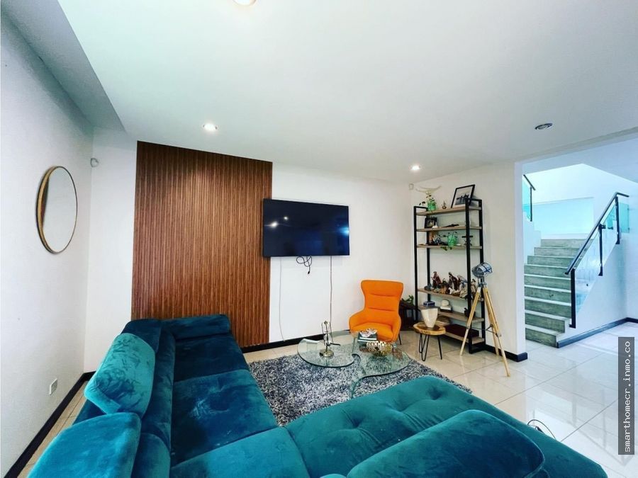 House at Trejos Montealegre