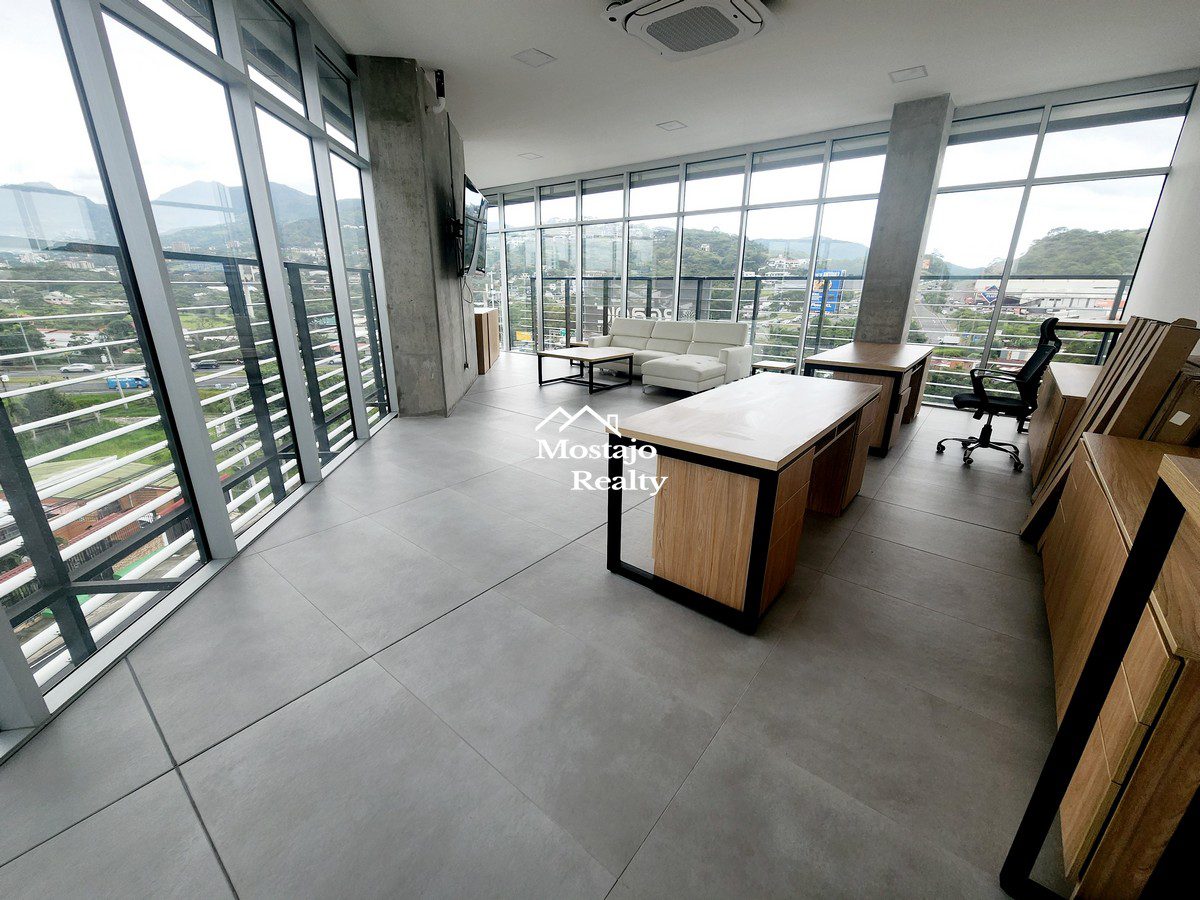 Commercial at San Rafael