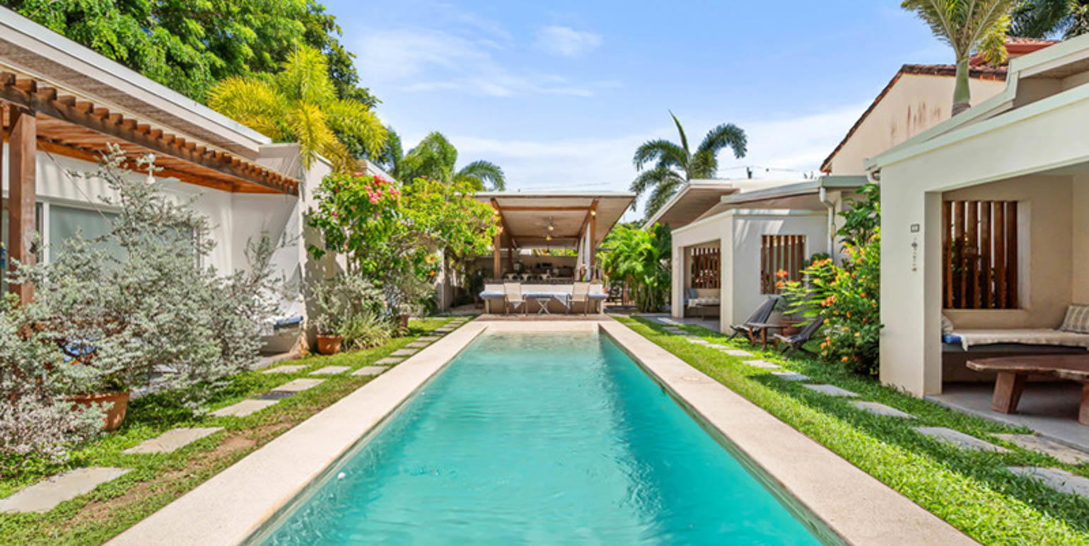 Commercial at Tamarindo