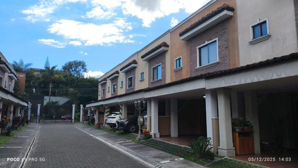 Casa en Condominio Paraíso de Ayarco