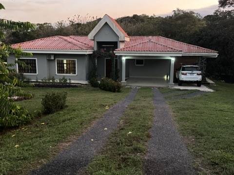 Casa en Artola