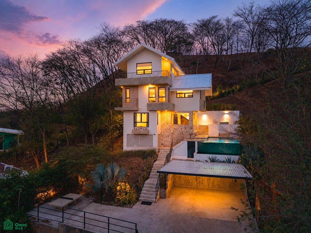 House at Santa Cruz